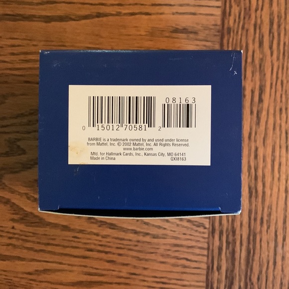 Celebration Barbie Ornament - Special 2002 Edition, Hallmark - Picture 8 of 8